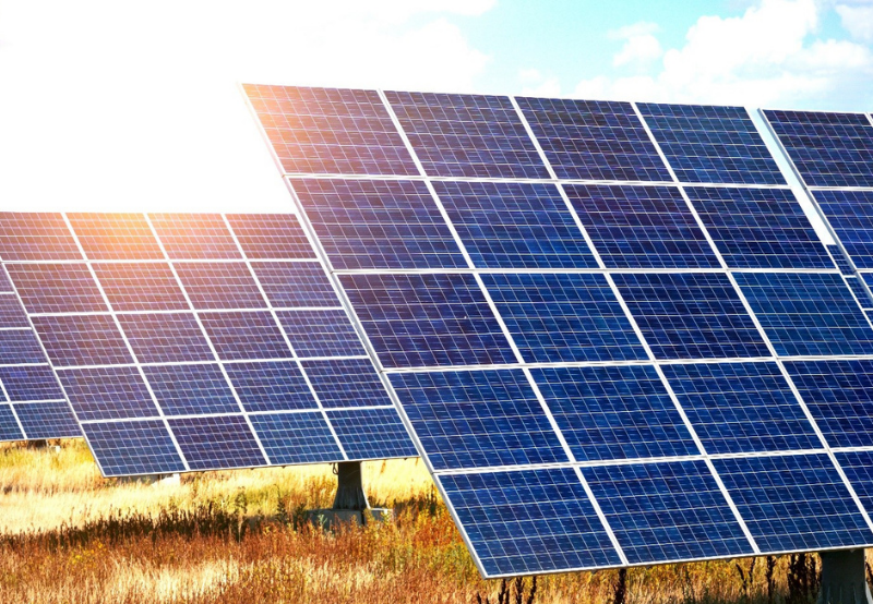 Project Finance Brief: Queequeg Secures Funding for 500 MW of Solar Portfolio in the UK