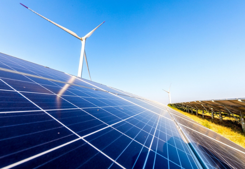 Project Finance Brief: ENGIE Raises $800 Million in Financing for Wind and Solar Projects