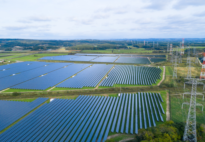 Project Finance Brief: Lightsource bp Closes $327 Million Financing for a Solar Project
